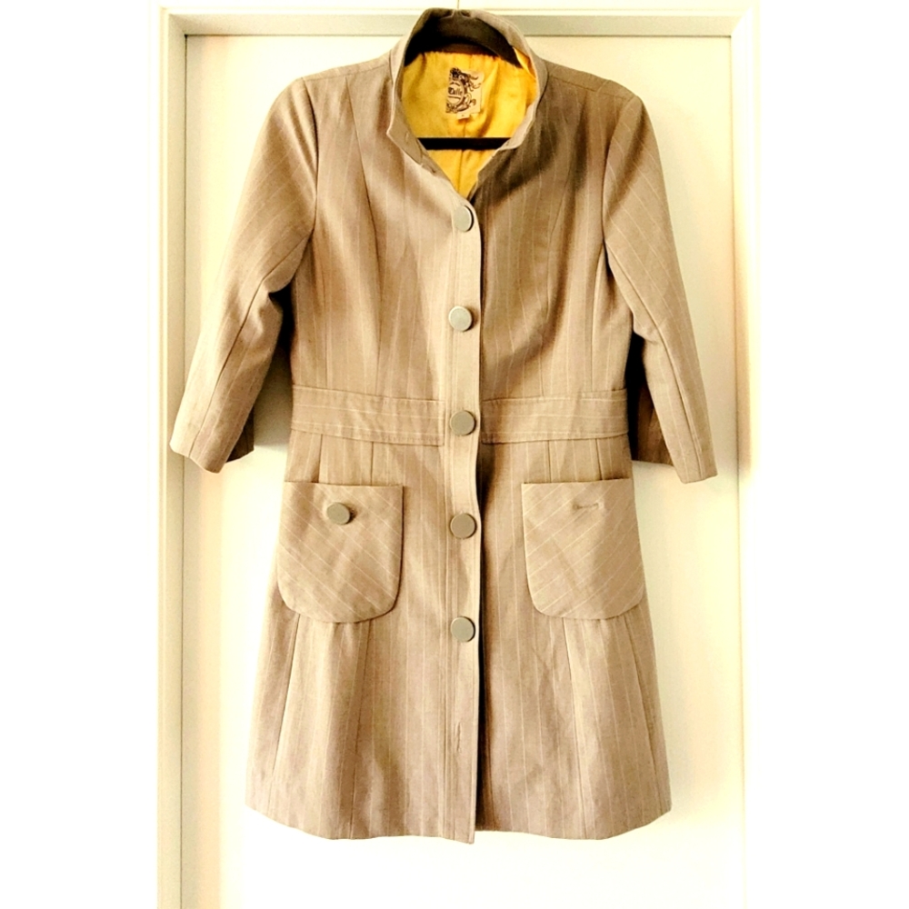 Boutique grey pinstripe coat gold lining Large